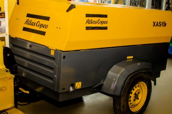 Atlas Copco Compressor XAS 67 4.5 bar - Image 2